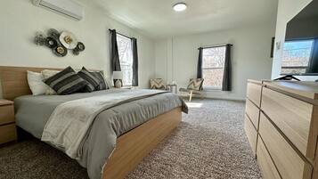 2 makuuhuonetta, vauvan matkasänky, ilmainen Wi-Fi, vuodevaatteet