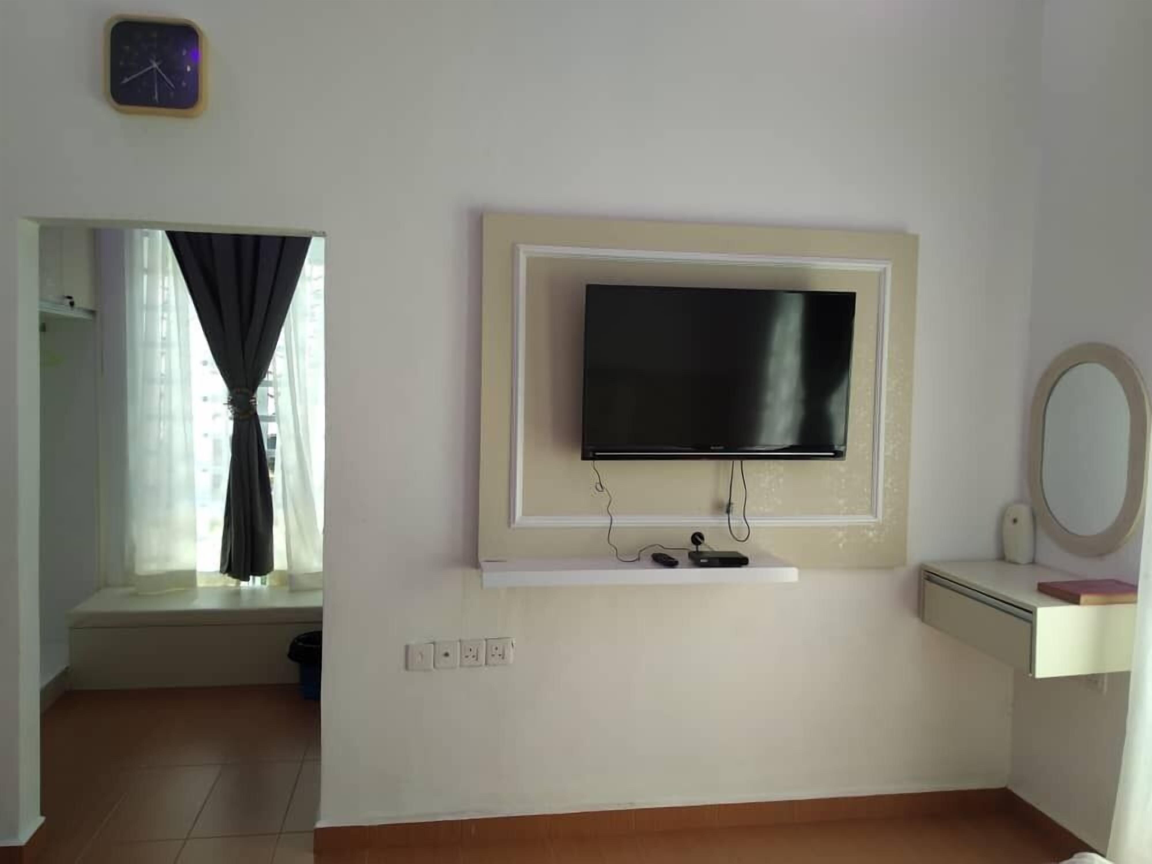 Minibar, blackout curtains, soundproofing, iron/ironing board