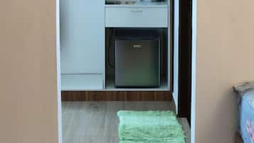 Junior Room, 2 Queen Beds, Non Smoking | Minibar, blackout drapes, soundproofing, iron/ironing board