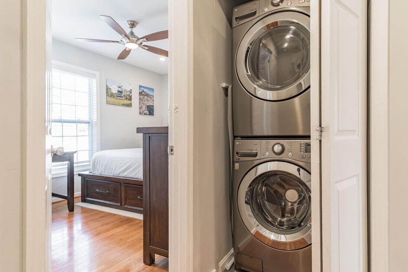 3 bedrooms, iron/ironing board, WiFi, bed sheets