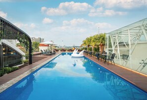 Outdoor pool - Grand Fleuve Boutique  (Ha Long)