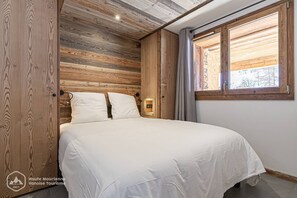 3 bedrooms, free WiFi - Marmotte RDJ01 - New apartment in front of the chairlift (BONNEVAL SUR ARC)