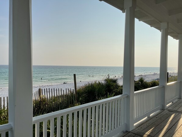 Strand