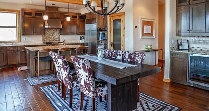 West Ridge Craftsman with Amazing Views