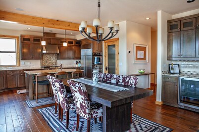 West Ridge Craftsman with Amazing Views 