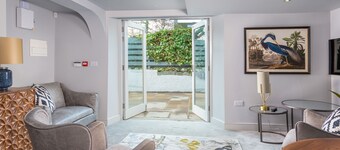 อพาร์ทเม้นท์ที่ 1 ลาตริกก์