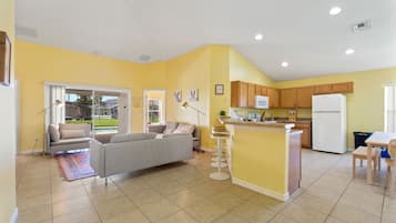 Villa, 4 Bedrooms | Private kitchen | Fridge, oven, coffee/tea maker, toaster