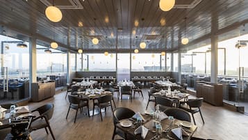 Daily buffet breakfast (INR 499 per person)