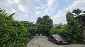 Aparcamiento sin asistencia gratuito