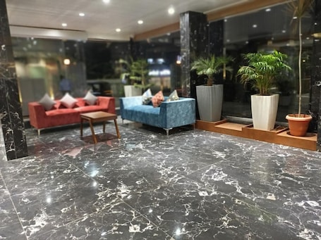 住宿内部. Chitra行政酒店