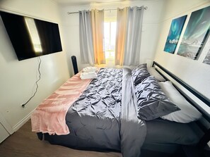 3 makuuhuonetta, ilmainen Wi-Fi, vuodevaatteet