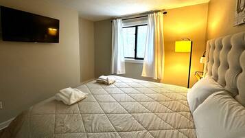 2 bedrooms, WiFi, bed sheets