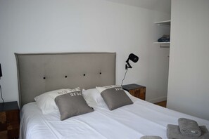 2 Schlafzimmer, Bügeleisen/Bügelbrett, WLAN, Bettwäsche