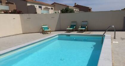 Cozy Villa with Pool, WiFi, 3 Terraces, Near Beach, Sleeps 7