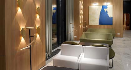 Neos Hotel