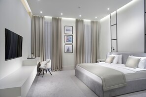 Superior Room | Free WiFi, bed sheets - Neos Hotel (Astana)