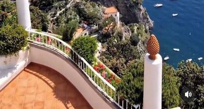 Villa Poesia - Cozy Accommodation Experience