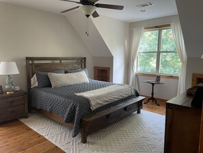 5 habitaciones, escritorio, cuna de viaje y wifi gratis 