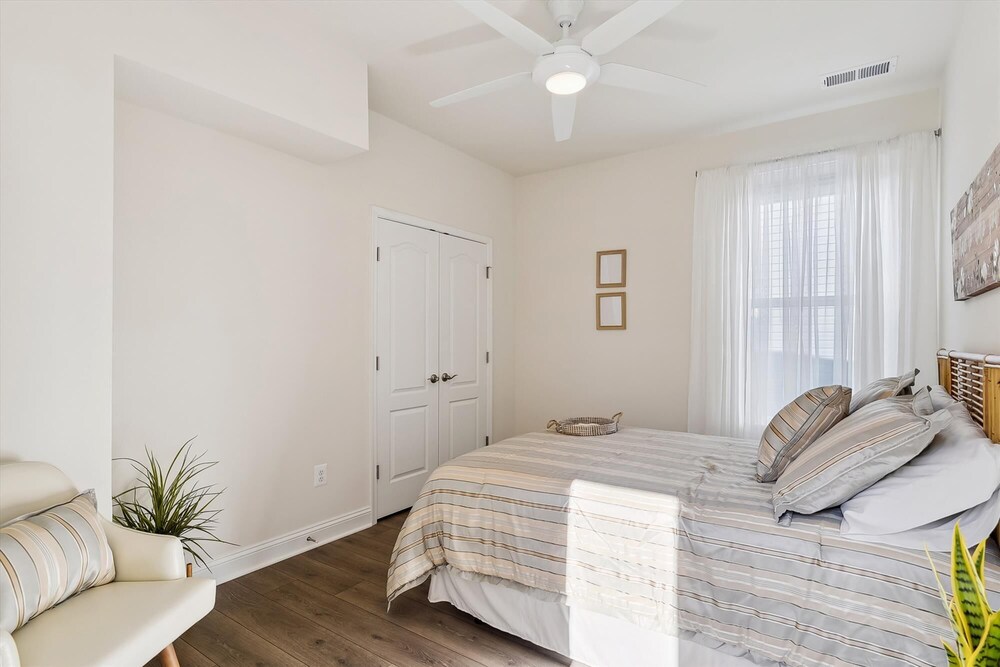 NEW LISTING 2023! Casually elegant vacation home offers spacious open