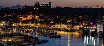 No. 8 Metropole Towers,  Luxury Sea View Apartment in Whitby,  Sleeps 8, Balconies,  Parking,  Dog-Friendly<br>Exceptional luxury sea-view apartment in one of Whitby’s most iconic buildings. With breathtaking coastal views.