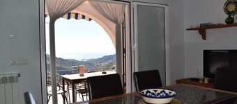 Immaculate House - with private pool and stunning views