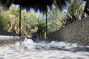 Property grounds - Villa Gelsomino a Casa Conti di Sotto-Toscana mare piscine/spa- idromassaggio (Toscana)