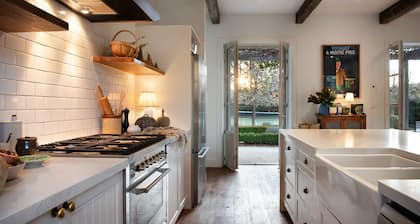 The French House-Luxury Country Retreat