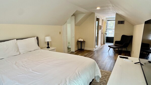 4 chambres, fer et planche à repasser, Wi-Fi gratuit, draps fournis