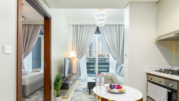 Premium Apartment | In-room dining - Elegant 1BR Apt Near Down Town (Dubai)
