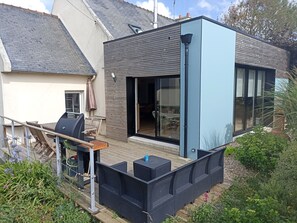 Outdoor dining - Seaside house (Pordic)