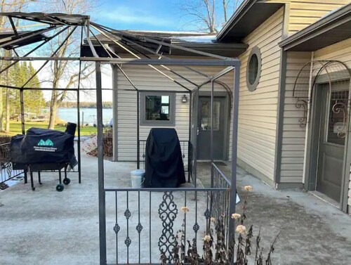 Enjoy All that Northern Wi has to Offer. Lake home for rent