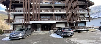 Seasonal rental Contamines Montjoie 5 minutes from the ski lifts in winter