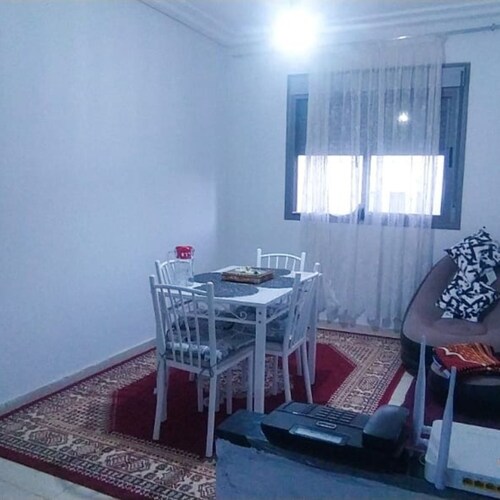 Appartement calme à Bouskoura. Proche de l'aéroport Mohammed V