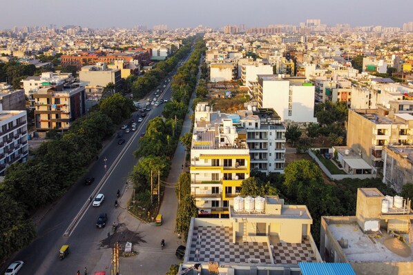 City view from property - Lime Tree Luxury Studio (Gurugram)