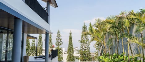Family Villa | City view