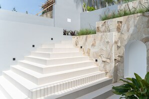 Vila Keluarga | Teras/patio