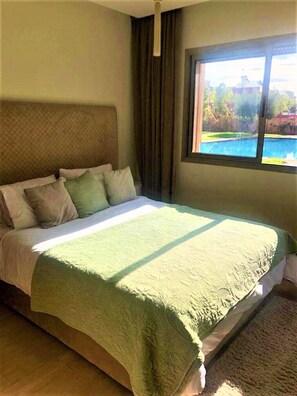 2 Schlafzimmer, Schreibtisch, WLAN