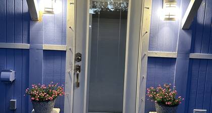 Peaceful Clearwater Retreat by Lake