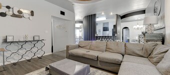 Custom built Tuscan beauty 4br3ba 12+guests; 5min drive to Dana Peak park & lake