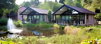 Romantic / Valentines Lodge by Loch Lomond