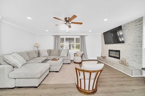 Smart TV, fireplace, video games