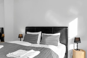 1 habitación, wifi y ropa de cama