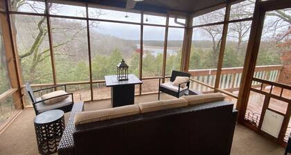 Large Home on Bull Shoals Lake with Core Lake Access
