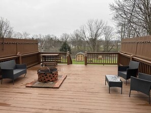 Terrace/patio - Michelle's on Mill Su (Lexington)