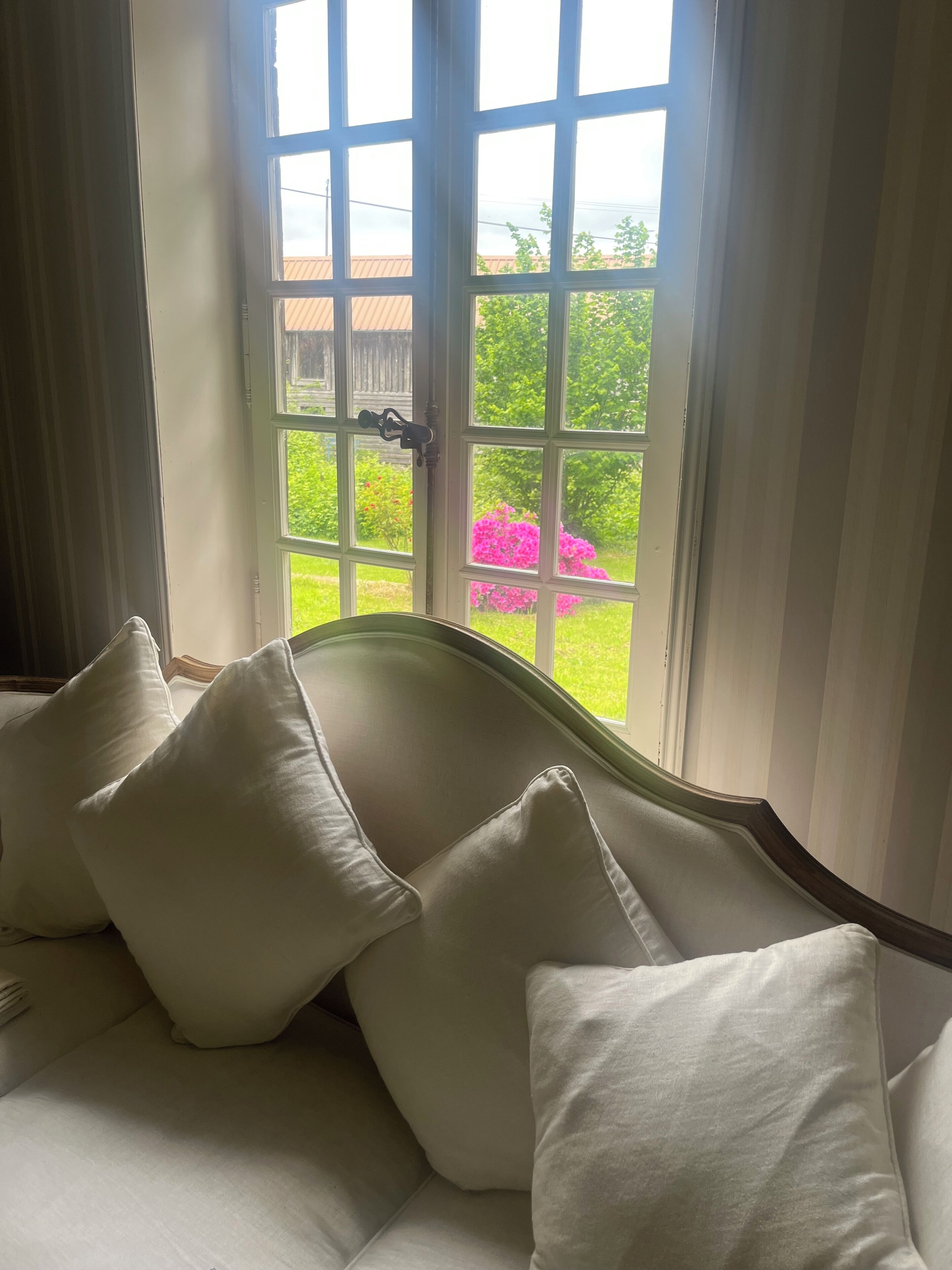 5 chambres, fer et planche à repasser, lit parapluie, Wi-Fi gratuit