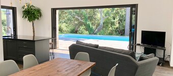 Villa private heated pool -beach:10min-town center:5min Included:cleaning+linen