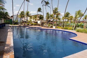 Outdoor pool - Isla Beach Hotel (São Gonçalo do Amarante)