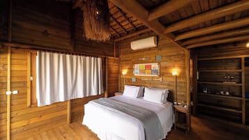 Luxury Bungalow, 1 Bedroom, Jetted Tub, Sea Facing | Minibar, laptop workspace, free WiFi, bed sheets