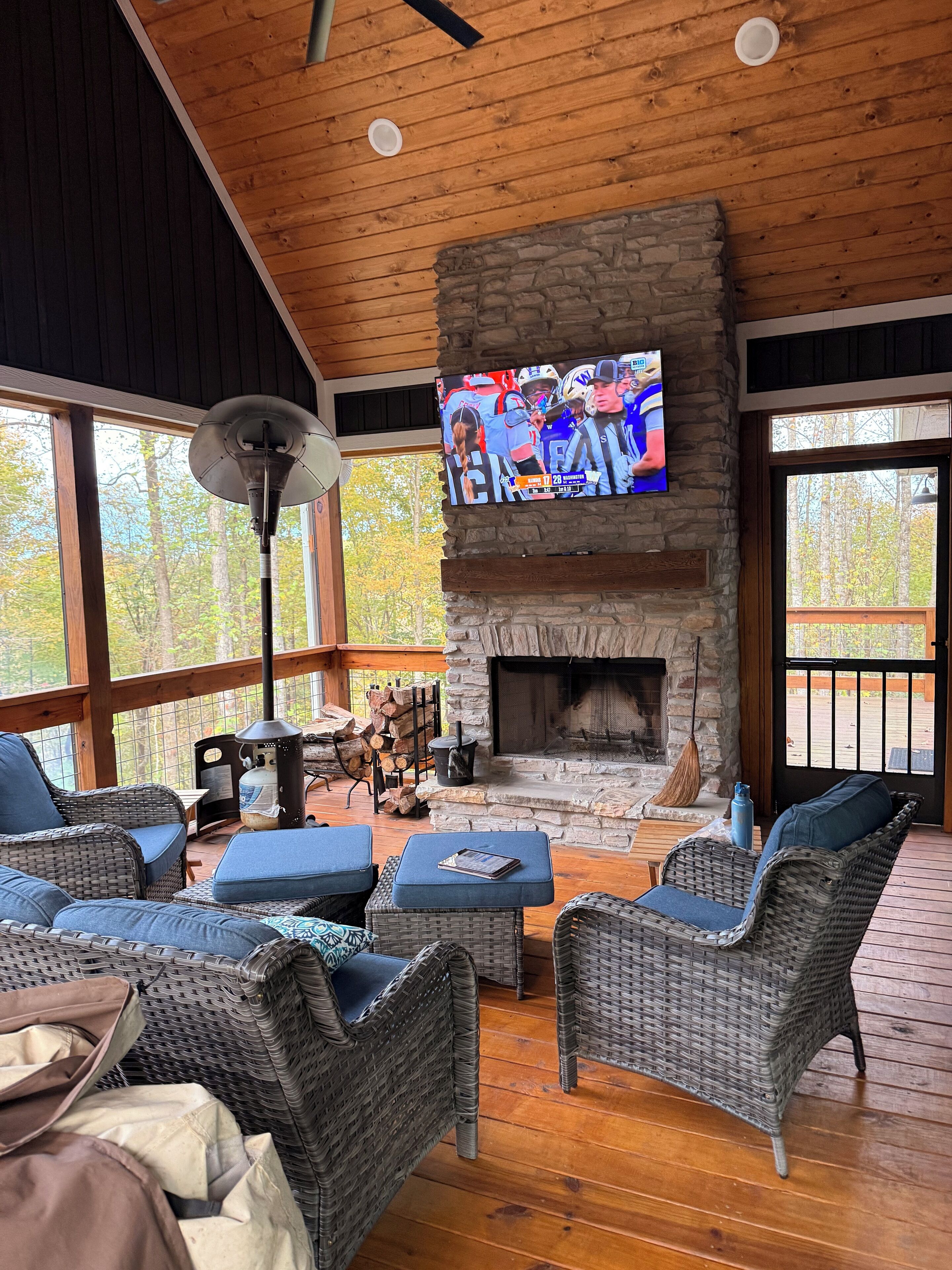 المنشأة من الداخل