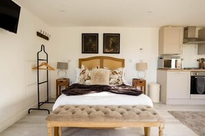 1 makuuhuone, silitysrauta/-lauta, ilmainen Wi-Fi